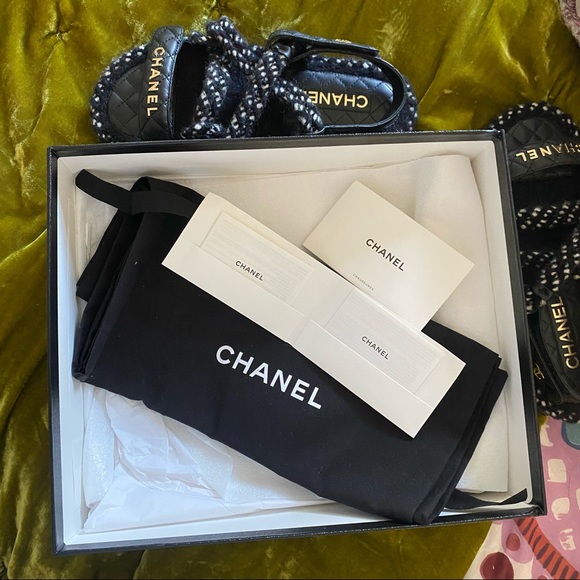 Chanel Sandals SZ 39 black 100%auth - Picture 11 of 15